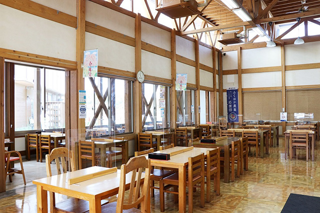 「おふくろ食堂 はまゆう」店内/道の駅 むなかた(福岡県/宗像市)