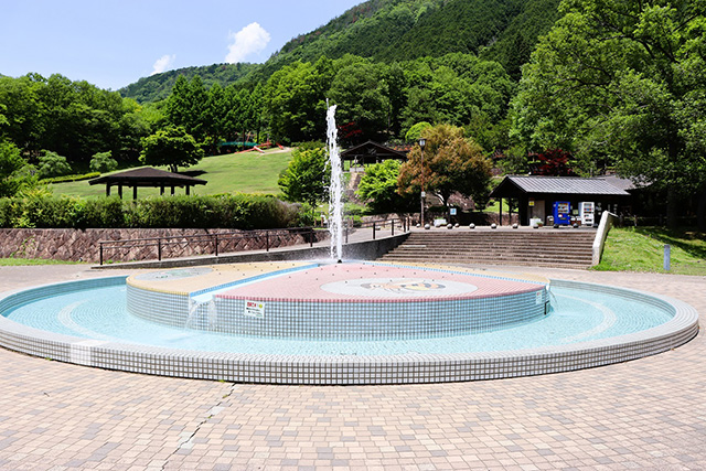 噴水広場/平成榛原子供のもり公園(奈良県/宇陀市)