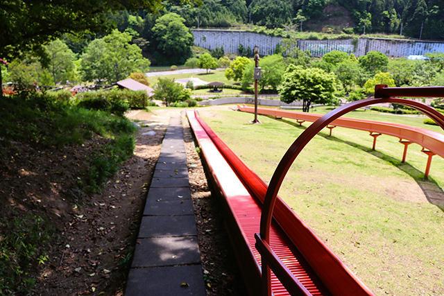 ローラーすべり台/平成榛原子供のもり公園(奈良県/宇陀市)