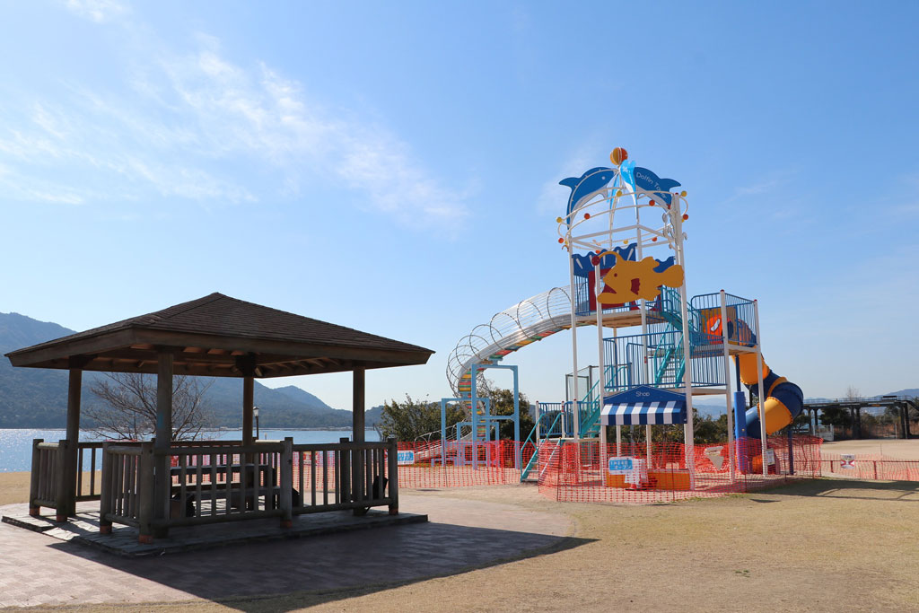 大きなローラー滑り台/やまだ屋もみじファミリーパーク(廿日市市)