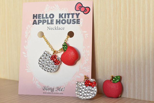 HELLO KITTY APPLE HOUSEオリジナルNecklace 、Earrings/HELLO KITTY SMILE(兵庫県/淡路市)