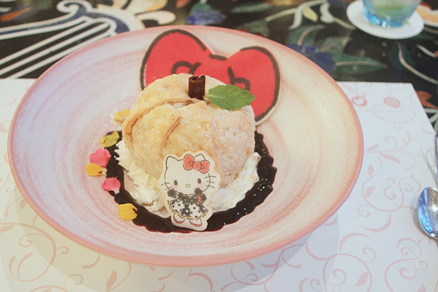 カフェタイムのスイーツ/HELLO KITTY SMILE(兵庫県/淡路市)