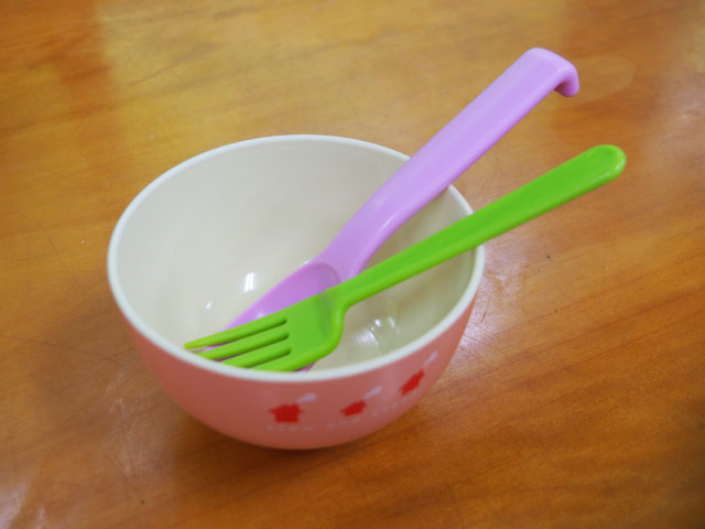 子ども用の食器/日原鍾乳洞(東京都奥多摩町)