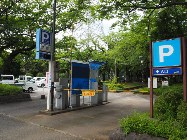 「フラワーガーデン駐車場」/総合レクリエーション公園(東京都/江戸川区)