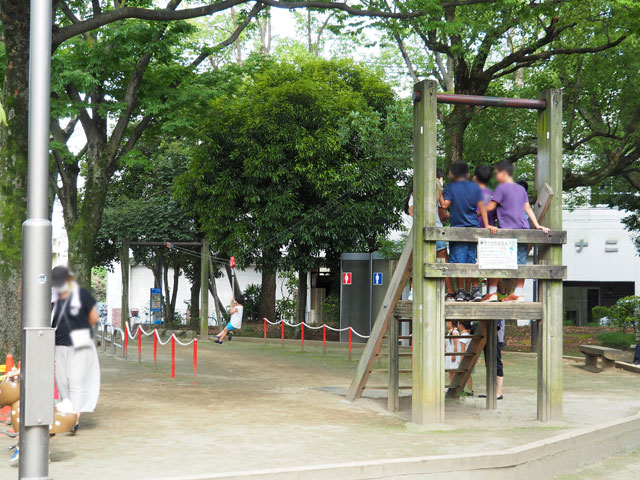 ターザンロープも順番待ちができるほどの大人気/小松川境川親水公園(東京都/江戸川区)