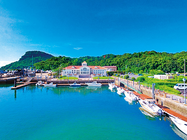 あまくさ海の駅 フィッシャリーナ天草(熊本県/上天草市)