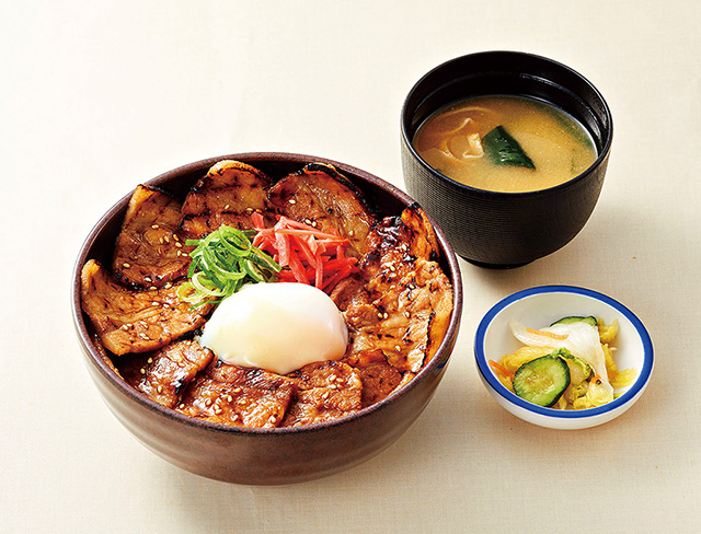 四元豚の炙り豚丼/九州自動車道 古賀SA上り(福岡県)