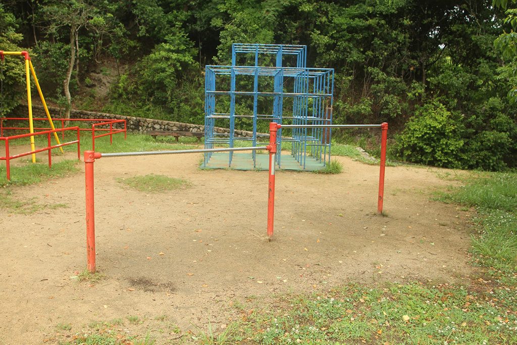 鉄棒/奥須磨公園(兵庫県/神戸市)