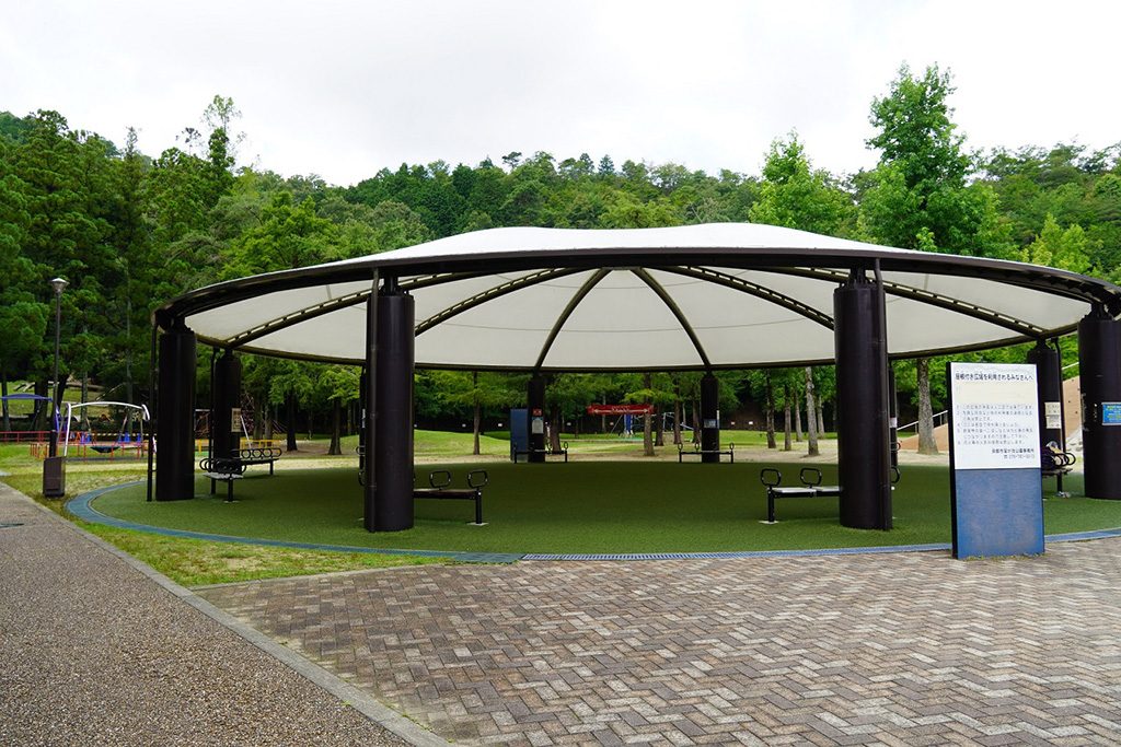 屋根付き広場/宝が池公園 子どもの楽園(京都府/京都市)