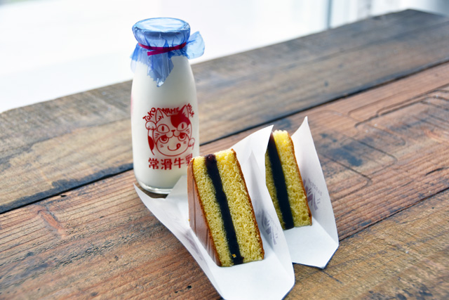 シベリアはこしあん・つぶあん各380円、牛乳は220円/ジブリパーク(愛知県/長久手市)