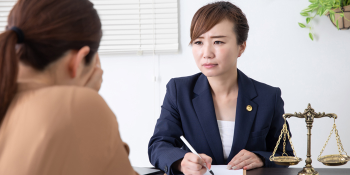 精神的苦痛で慰謝料は請求できる？認められる例・相場・注意点を解説
