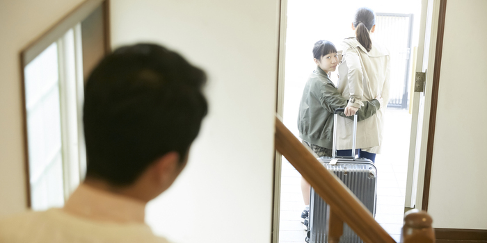 別居中は子供に会わせないのは違法？状況が悪化するNG行動と対処法を解説