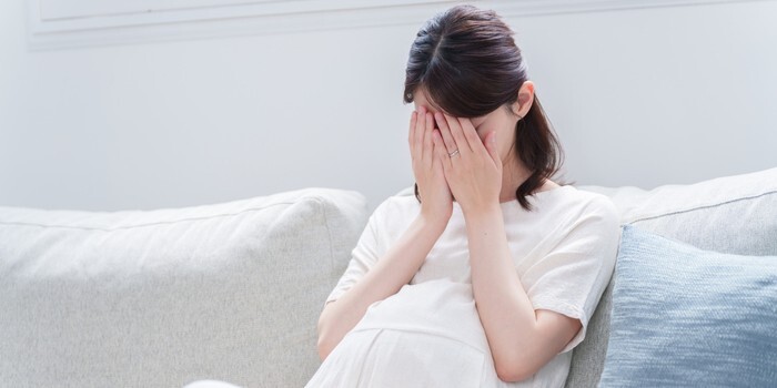 妊娠中に離婚したらどうなる？子どもの親権・戸籍・請求できる費用を解説