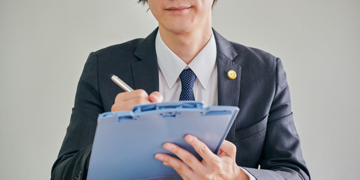 不貞行為した側でも弁護士に相談すべき？費用やメリット、依頼すべきケースを徹底解説