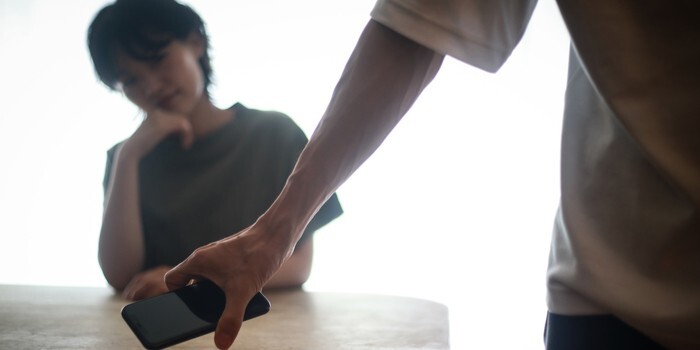 旦那の浮気をチェックする12項目｜日常から浮気を見破る方法