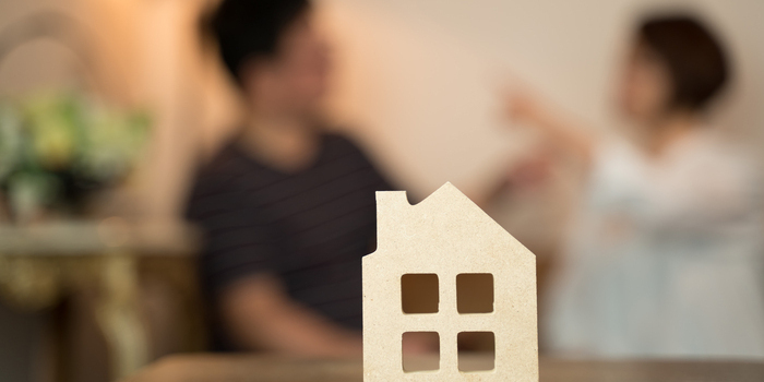 離婚時の財産分与の割合は？2分の1ルールの例外や有利に進めるコツを解説