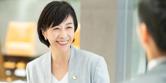 離婚にかかる弁護士費用の相場はいくら？内訳や安く抑える方法を解説