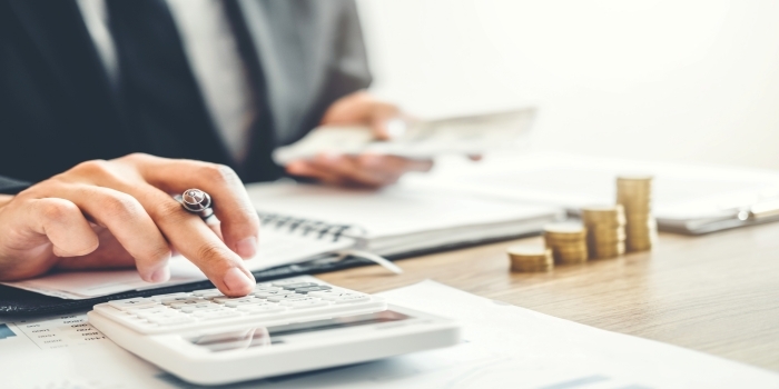 離婚手続きにかかる弁護士費用はどれくらい？費用相場や内訳・支払い時の注意点を解説