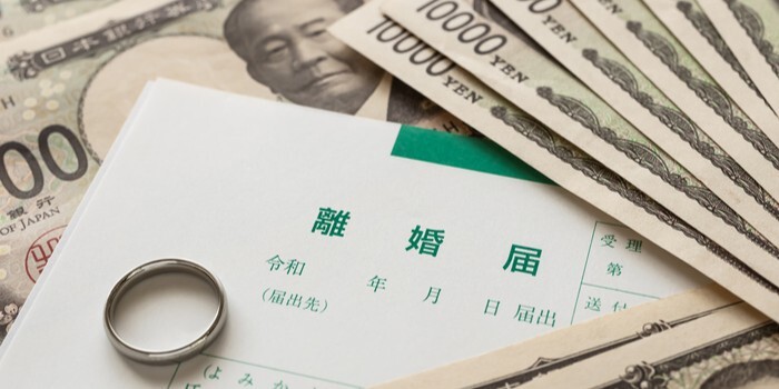 浮気・不倫による離婚慰謝料の相場は？請求先や手続きのステップをパターン別に解説