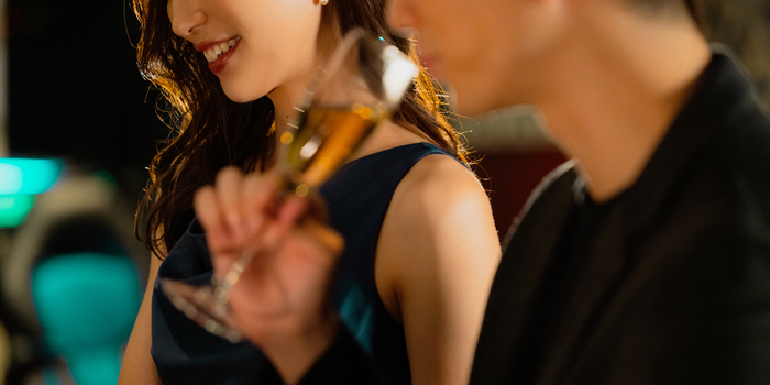 不倫と愛人はどう違う？慰謝料請求された場合の対処法も解説