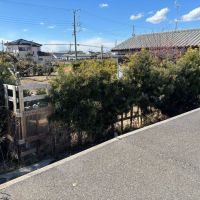 千葉県山武郡九十九里町真亀の売買物件/遊歩道から庭に続くゲートを作ってもよいですね