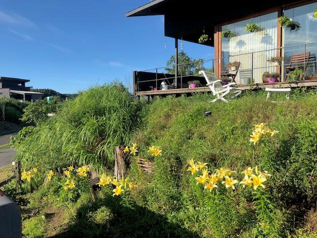 千葉県市原市山口の売買物件/季節の草花が空間を彩ってくれます