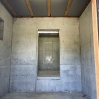 千葉県富津市竹岡の売買物件/基礎部分には広さ十分な倉庫スペースがありました