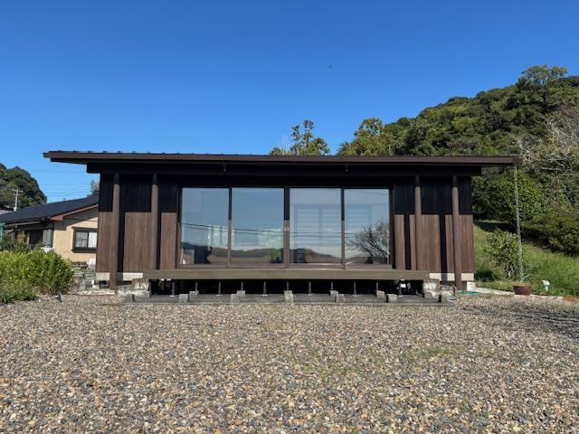 千葉県鴨川市京田の売買物件/庭も十分な広さがあり、バーべキューや庭仕事も楽しめそう