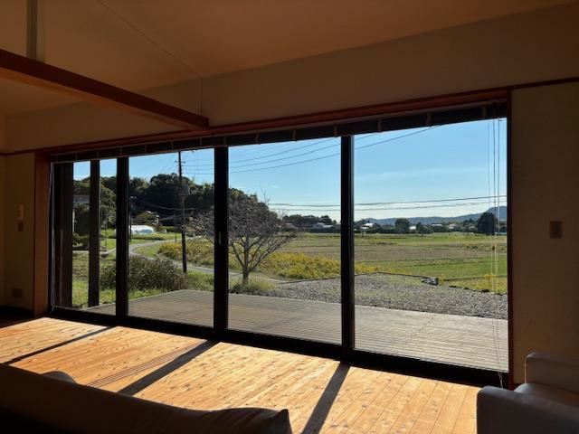 千葉県鴨川市京田の売買物件/リビングからの景色（別角度）