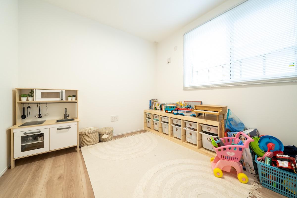 千葉県東金市前之内の売買物件/居室の様子。お子様のスペースにも