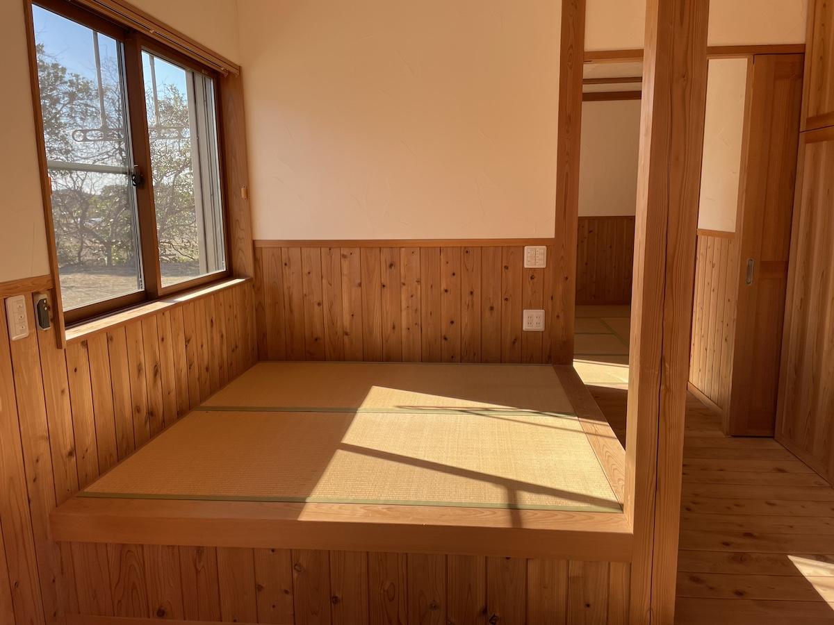 千葉県長生郡一宮町一宮の売買物件/小上がりでひなたぼっこ気持ちよさそう