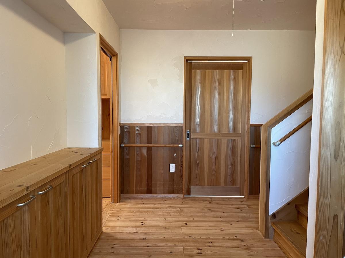 千葉県長生郡一宮町一宮の売買物件/玄関から室内へ