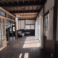 千葉県八街市根古谷の売買物件/一階室内、優しく入り込む光
