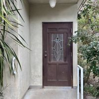 千葉県八街市根古谷の売買物件/こちらのドアも素敵です。