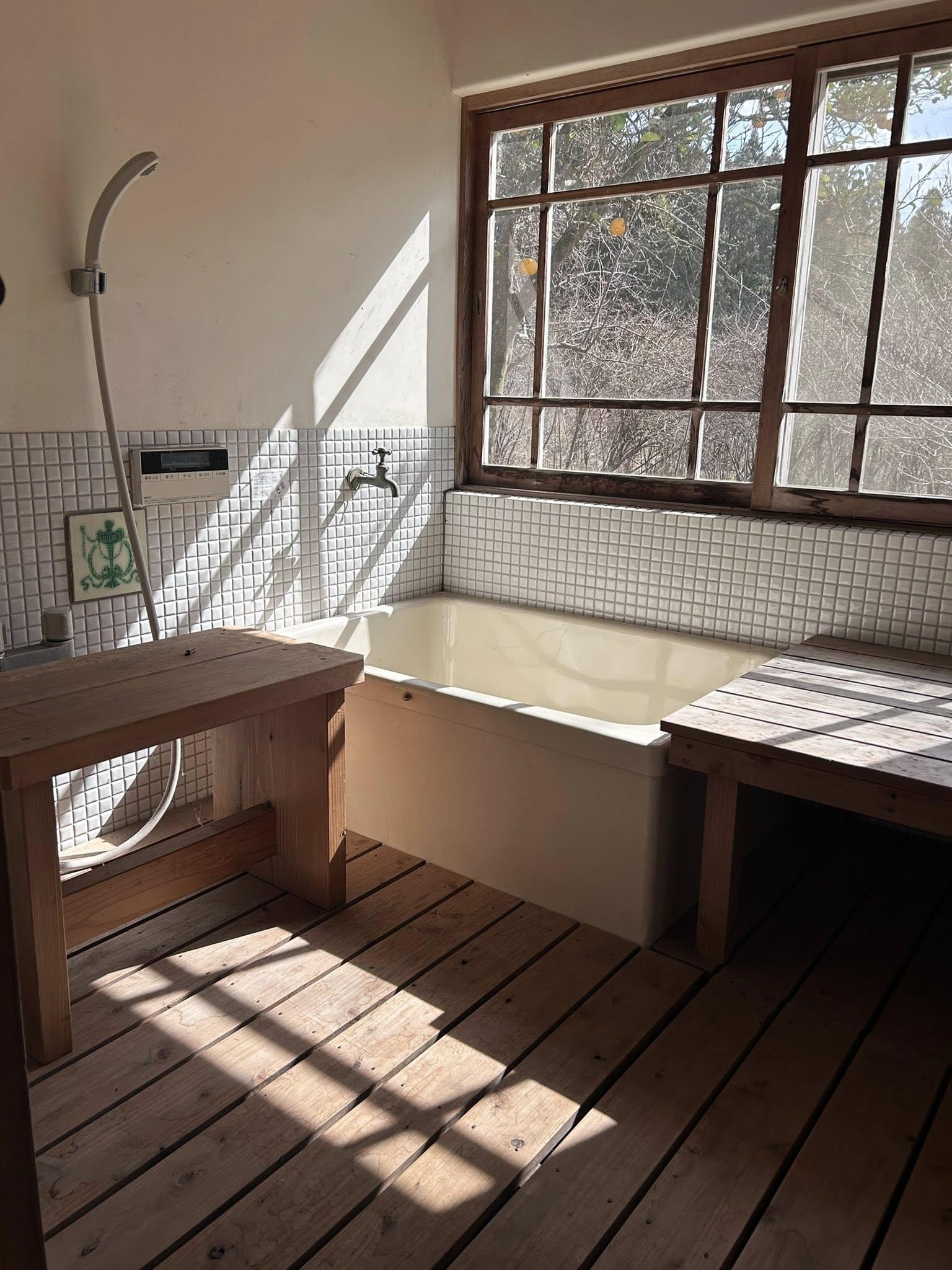 千葉県八街市根古谷の売買物件/お風呂もあります。