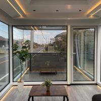 千葉県匝瑳市新堀の売買物件/入り口から室内右手