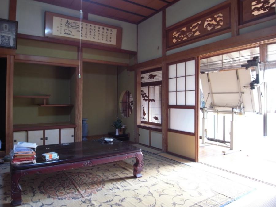 いちばん日当たりの良い和室をリビングにするのもあり。
