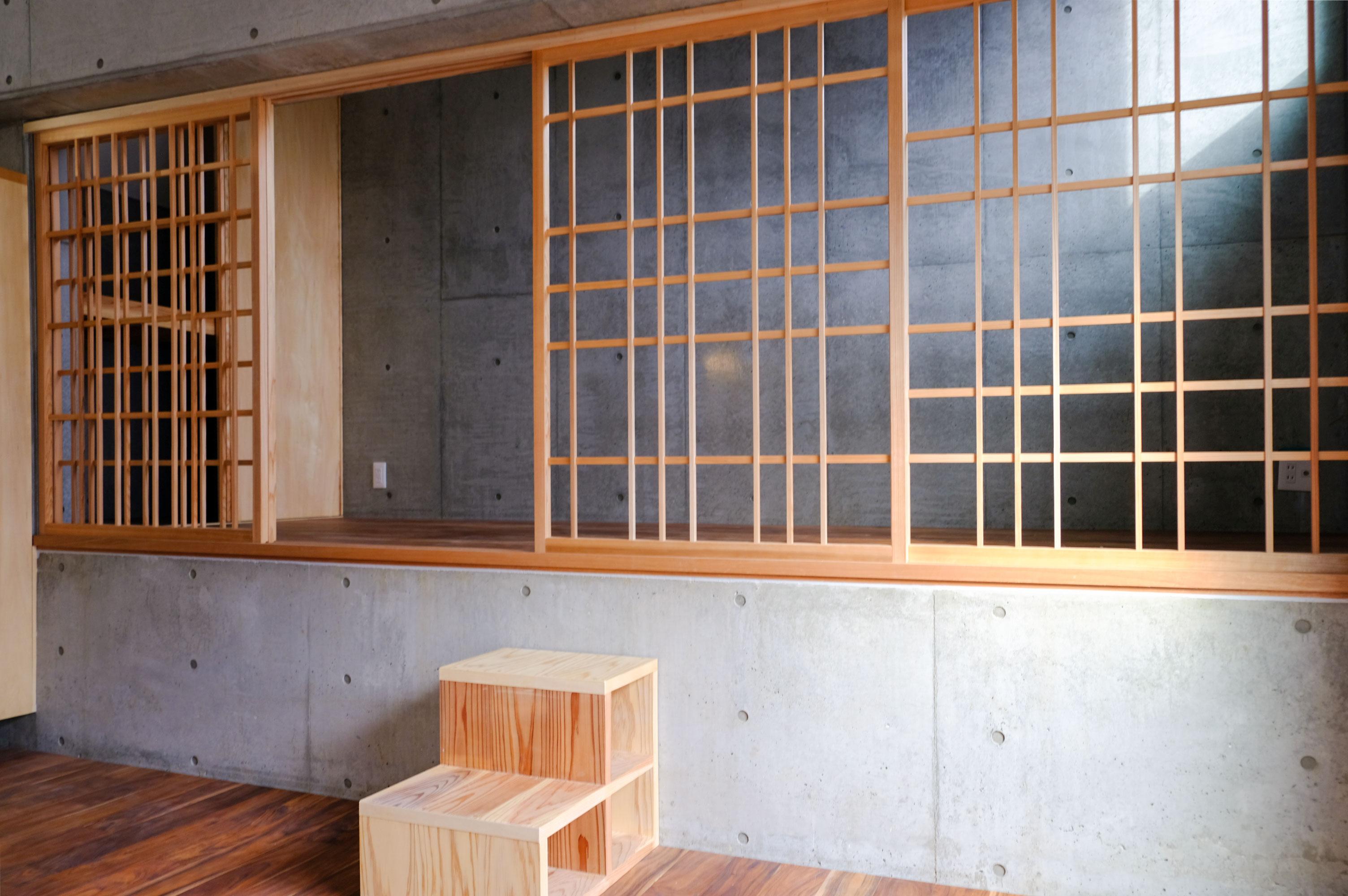 ステージロフトのあるお部屋。W201