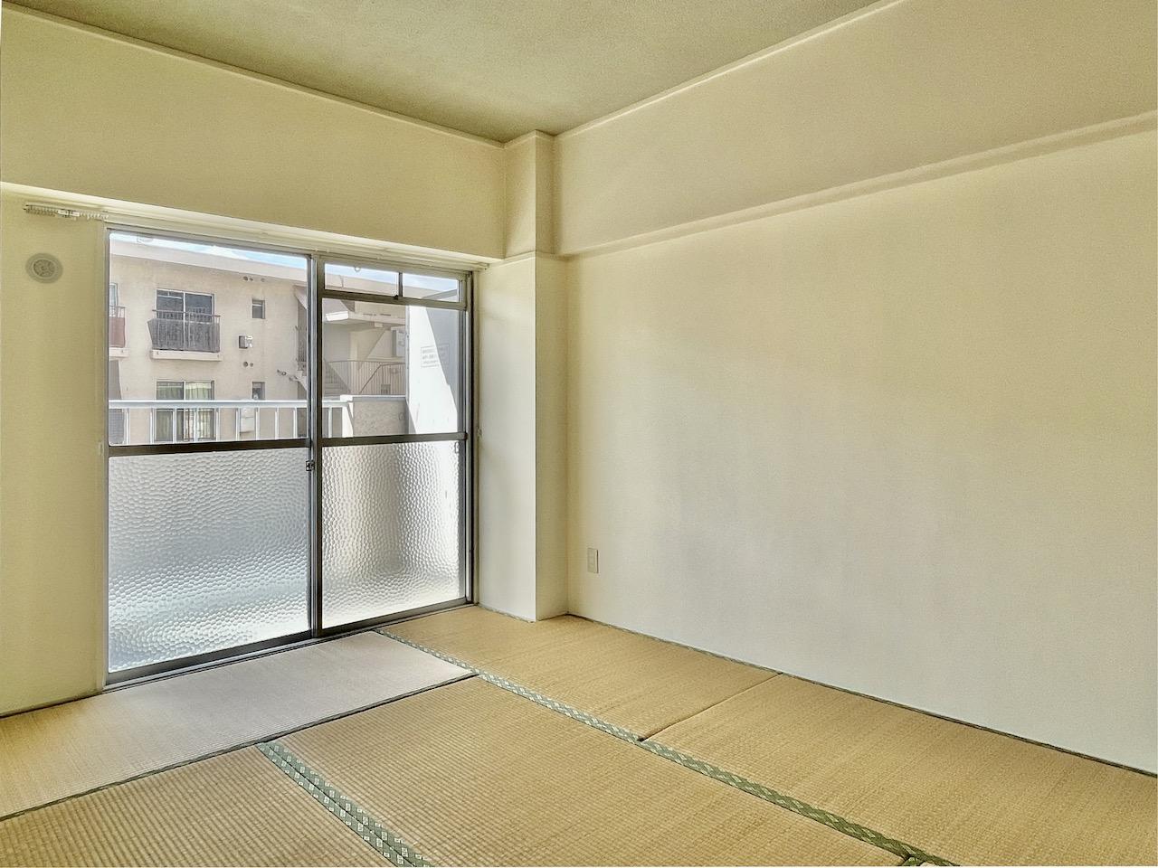 南向きですので、明るいです。