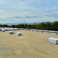福岡市西区小戸の賃貸物件/広々屋上スペース。あえて山側を。
