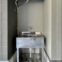 福岡市西区今宿の賃貸物件/これは嬉しいガレージに手洗い場。