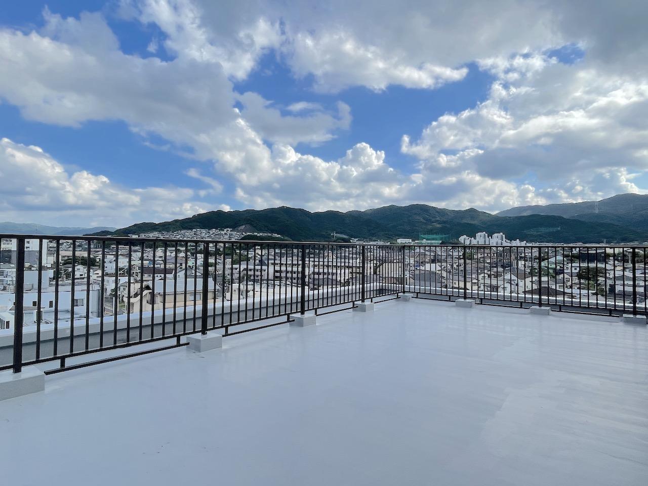 山と街の展望台バルコニー (福岡市南区桧原の物件) - 福岡R不動産