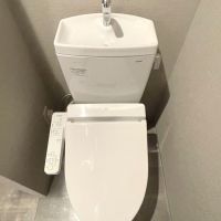 福岡市博多区比恵町の賃貸物件/温水洗浄器付き便座。