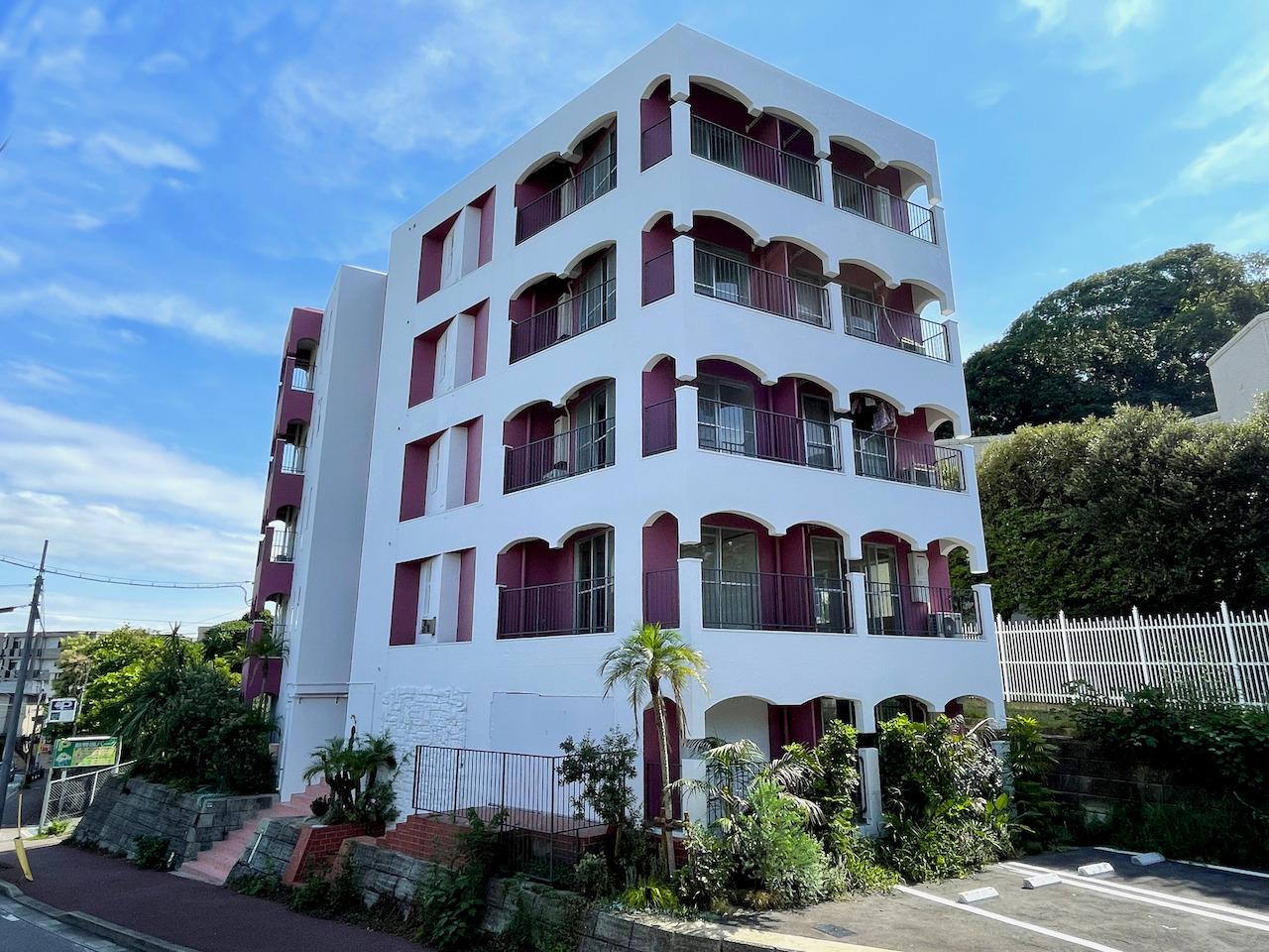 福岡市中央区桜坂の賃貸物件/新しく生まれ変わった外観。