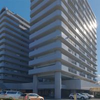 福岡市西区今宿青木の売買物件/修繕工事前の外観。本物件は左側。