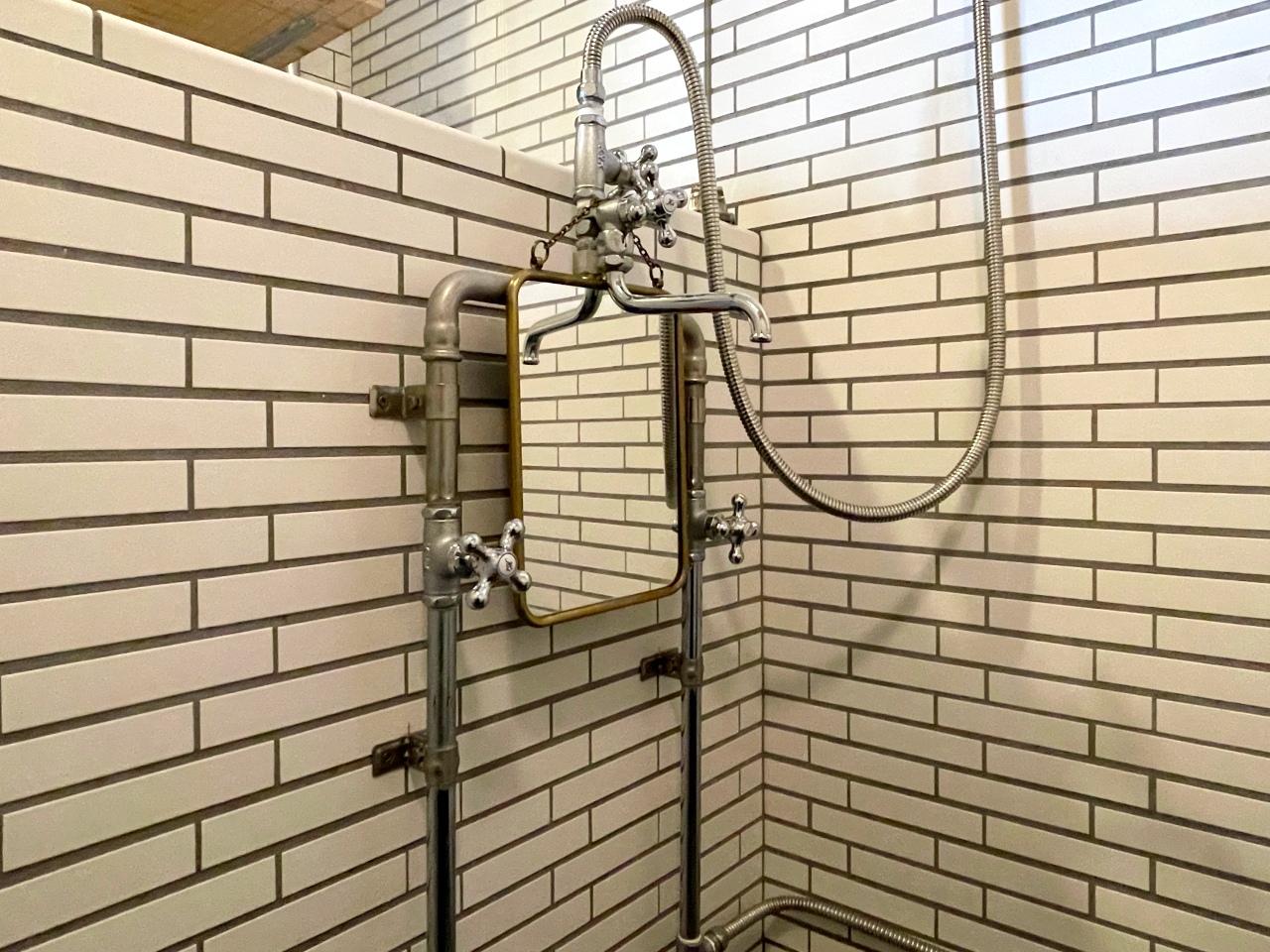 福岡市中央区警固の賃貸物件/金属管がキュート