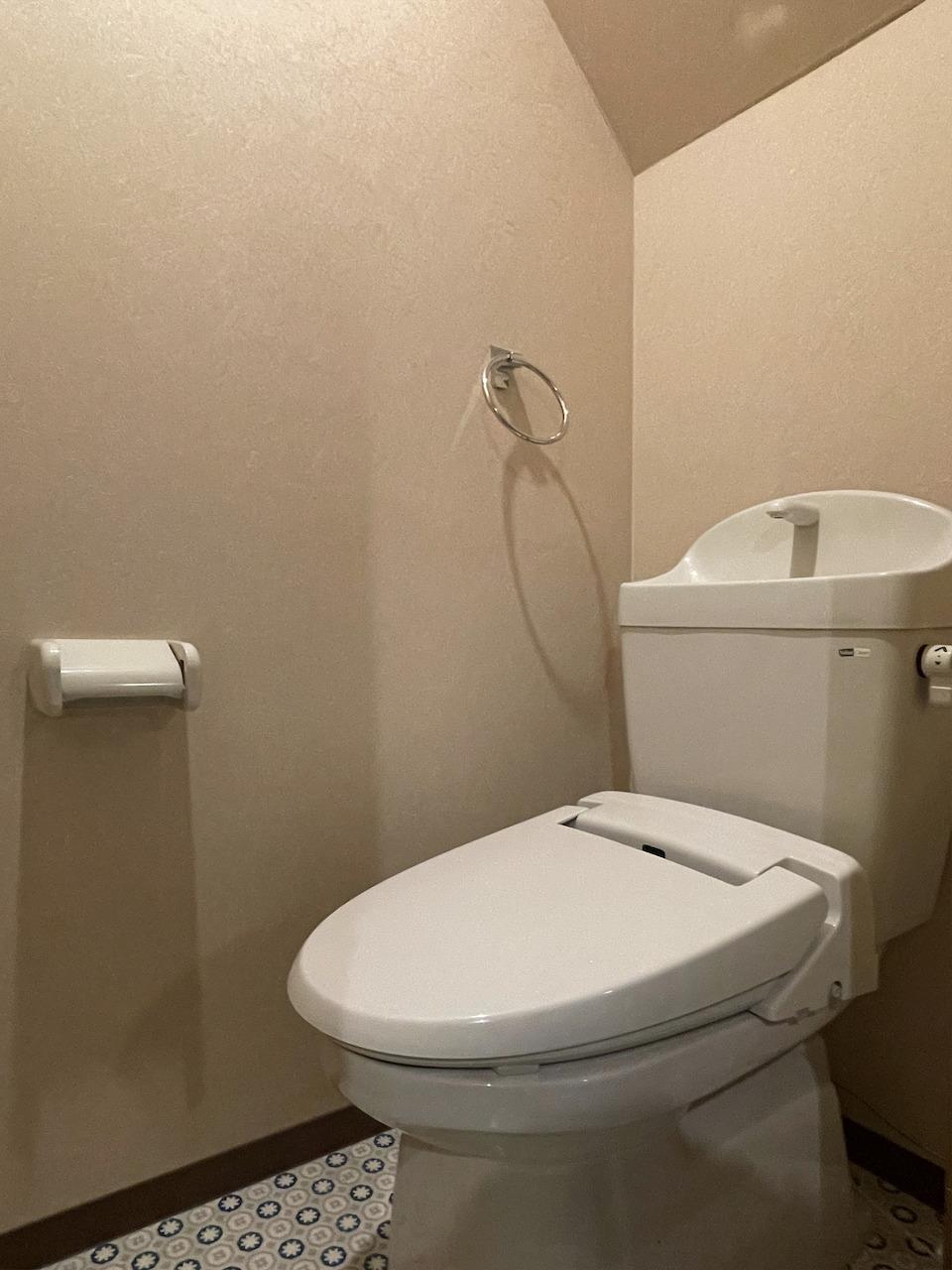 トイレも清潔感ございます。