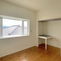 福岡市南区高宮の売買物件/5.5帖の洋室。オープンクローゼット付き。