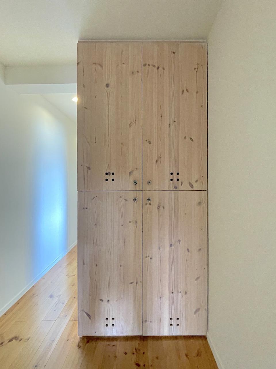 福岡市南区高宮の売買物件/木製の棚。