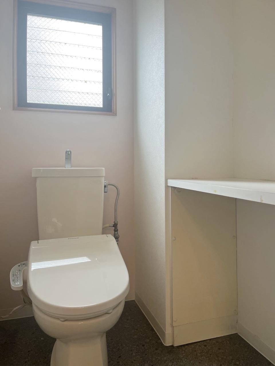 福岡市博多区上川端町の賃貸物件/温水洗浄器付き便座。